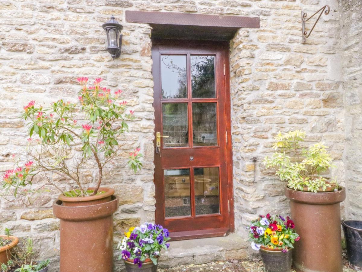 Pike Cottage Acton Turville Exterior foto